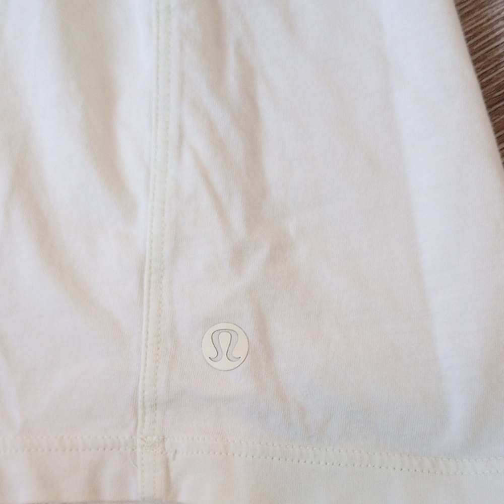 lululemon athletica Light Green Short Sleeve Tee - Picture 2 of 6